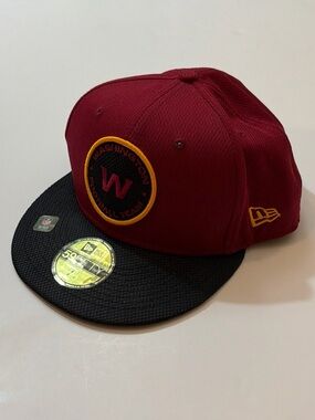 Washington Football Team New Era 2021 NFL Sideline Road 59FIFTY Fitted Hat 7 3/4